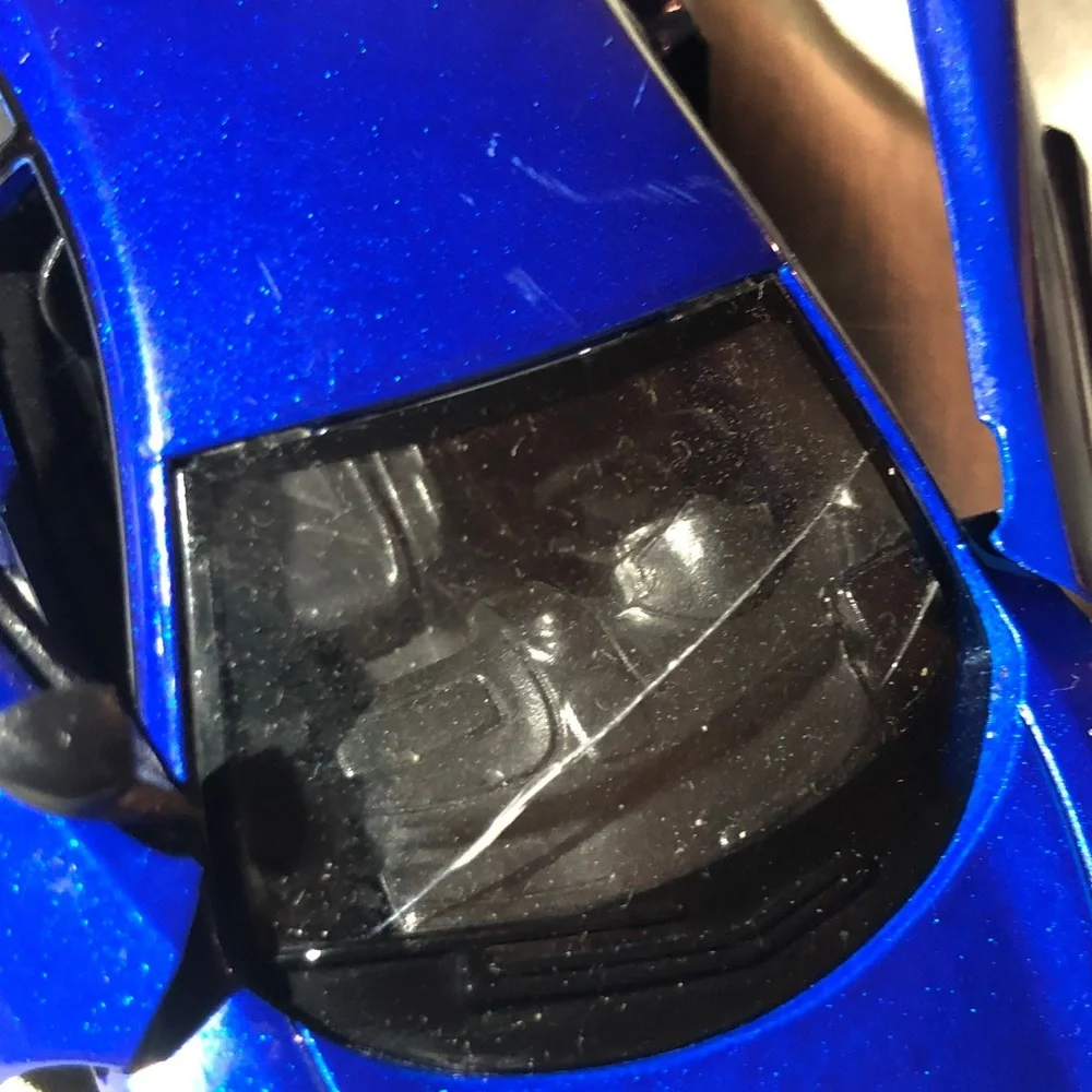 McLaren 675LT 1:36 scale pull back action